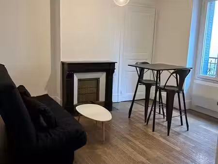 studio meublé 24m2 - quartier saint bruno