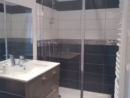 magnifique t3 style maisonnette de 50 m2 dans le quartier st mansuy