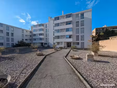 bureaux 13 m² aix en provence