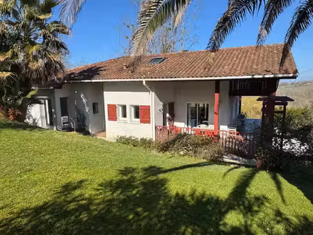 vivre à villefranque  dans une maison pleine de charme