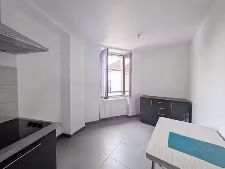 duplex - 2 pièces de 27.63 m²
