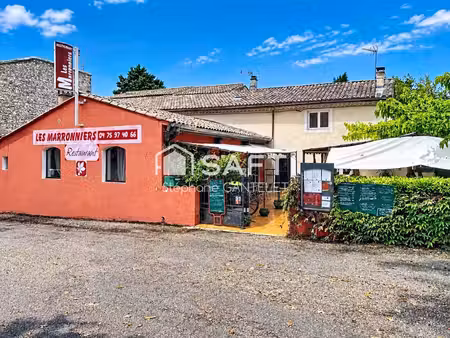 murs commerciaux au cœur de saint-remèze