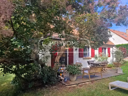 maison familiale en excellent état – 117 m² habitables – jardin  garage et accès rapide ch