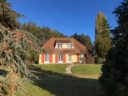 a louer - maison 5 chambres en campagne à la fleche