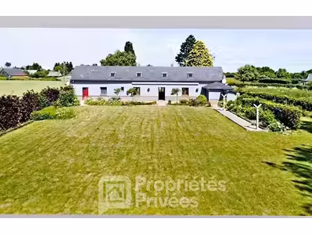 longère sur 4000 m2 de terrain arboré