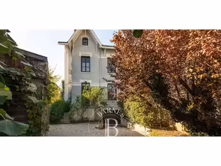 maison avec piscine et jardin tassin le bourg - tassin-la-demi-lune (69)