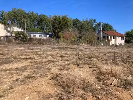 terrain constructible neuf à vendre