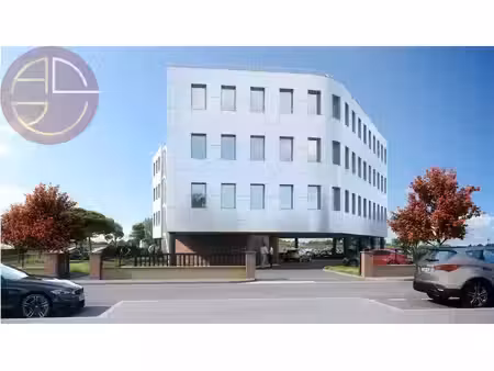 vente bureaux montauban 82000 1374m²