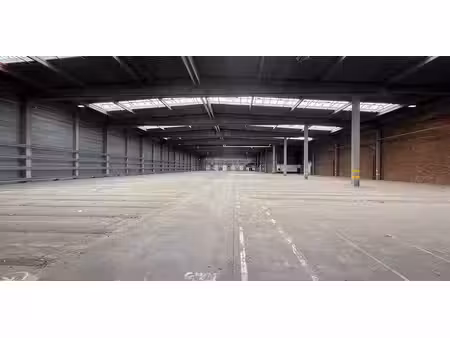 bâtiment d’entreprise à vendre à eeklo pour € 1.750.000