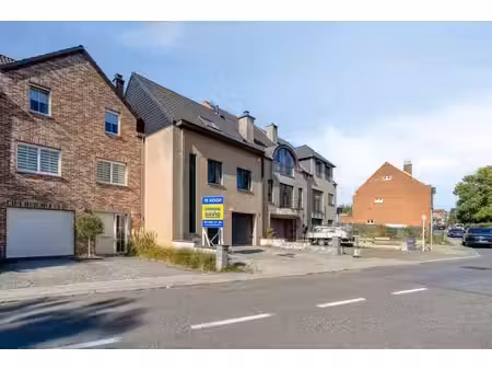 maison clé sur porte (peb a) avec 5 chambres et garage