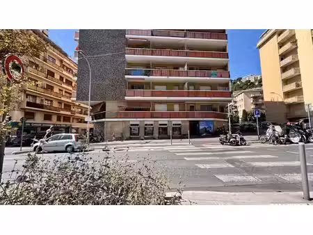 vente commerce nice 06000 173m²