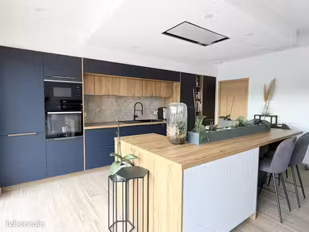 villa 5 pièces 125 m²