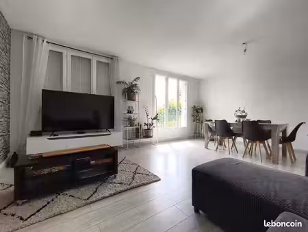 appartement t3 avec 2 chambres