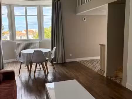 bel appartement avec mezzanine