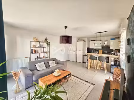 location meublée appartement 3 pièces 63 m² à montpellier (34000)  982 €