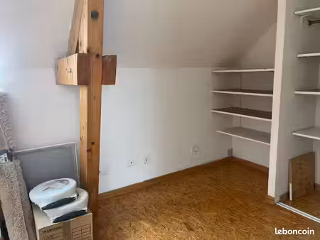 joli t3 en duplex rue des écoles avec parking