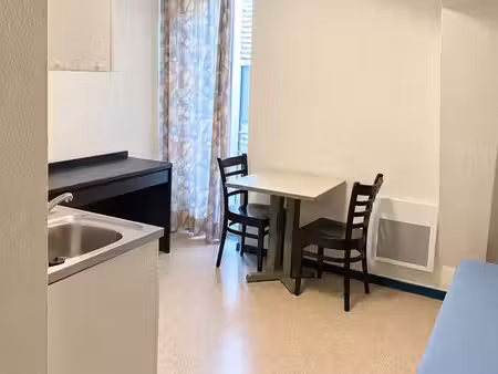 studio 1 pièce 15 m²