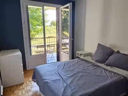 meublé 61m² – plaisir – 2 chambres ou chambre et bureau + salon