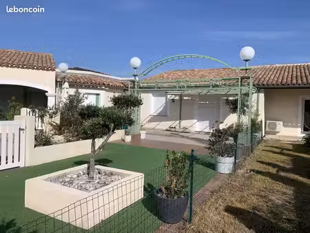loue appartement villa t4 à l'année