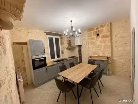 loue maison de centre viile