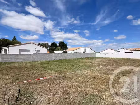 terrain constructible neuf à vendre