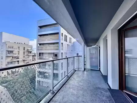 location appartement 3 pièces 54 m² à mantes-la-ville (78711)  914 €