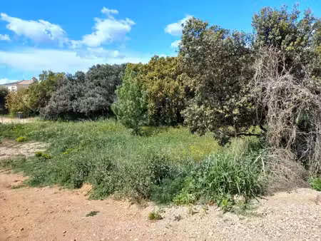 terrain constructible neuf à vendre