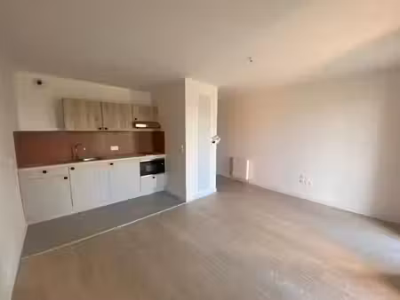 location appartement 1 pièce 30.42 m² à armentieres (59280)  476 €