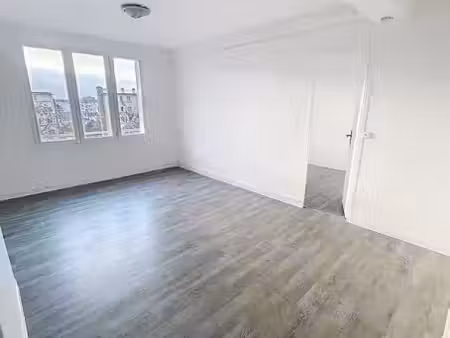 location appartement 4 pièces 61 m² à champigny-sur-marne (94500)  1 120 €