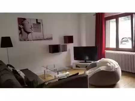 location meublée appartement 4 pièces 90 m² à nancy (54000)  430 €