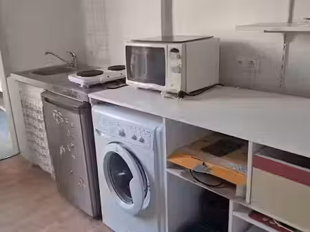 location appartement 1 pièce 28 m² à angers (49000)  580 €