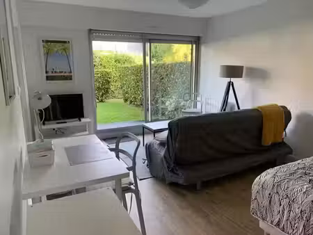 location meublée appartement 1 pièce 32 m² à bois-guillaume (76230)  662 €