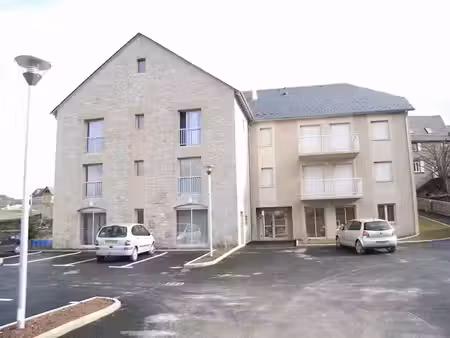 location appartement 3 pièces 90.55 m² à sévérac-le-château (12150)  650 €