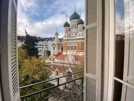 location meublée appartement 1 pièce 29 m² à nice (06000)  700 €