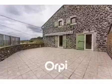 location maison 5 pièces 134 m² à lussas (07170)  822 €