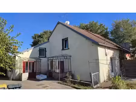 location maison 4 pièces 119 m² à vanne (70130)  601 €