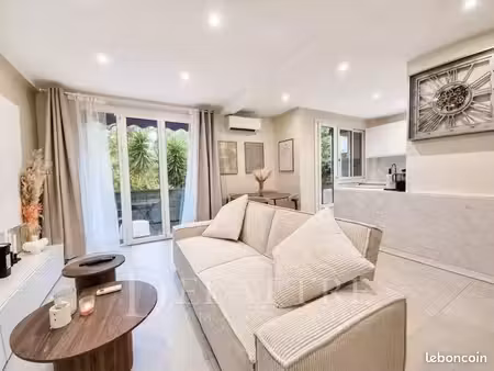 vence appartement entièrement rénové dans un secteur recherché