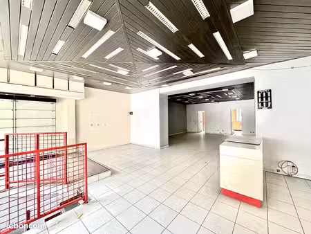 local commercial 118 m² fourneaux