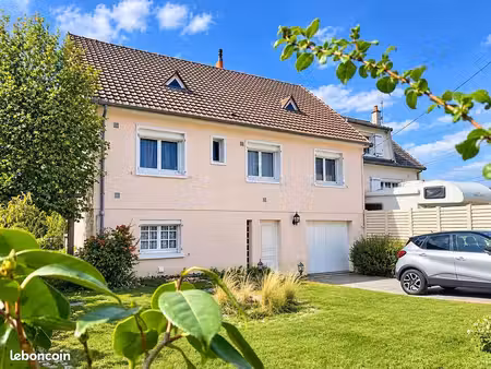 pavillon 130 m² arnage