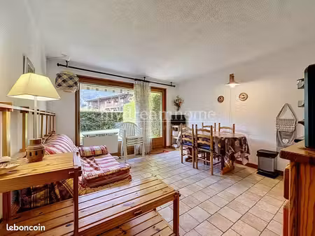 studio 2 pièces 27 m²