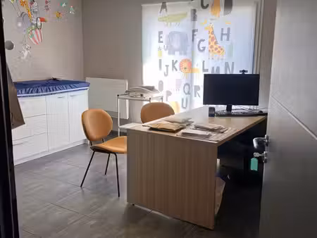 cabinet dans maison médicale
