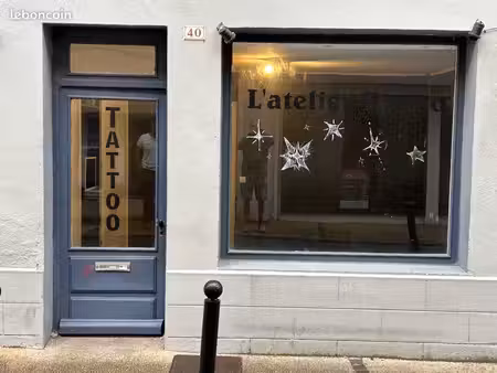 loue local commercial en plein centre
