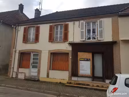 local commercial 40 m² – mervans – à aménager selon votre activité