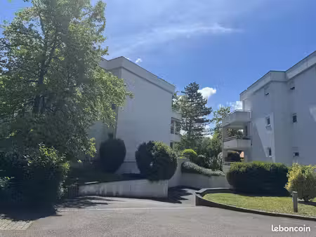 appartement 5 pièces 126 m²