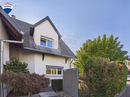 maison 7 pièces 213 m²