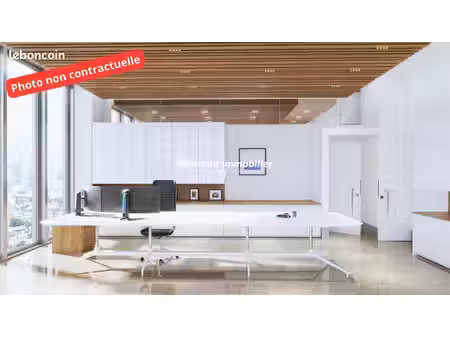 bureaux 438 m²