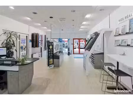 local commercial 103 m²