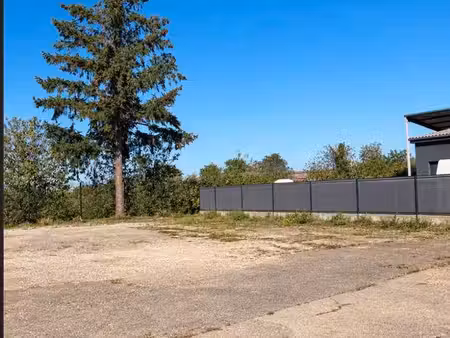 terrain à louer