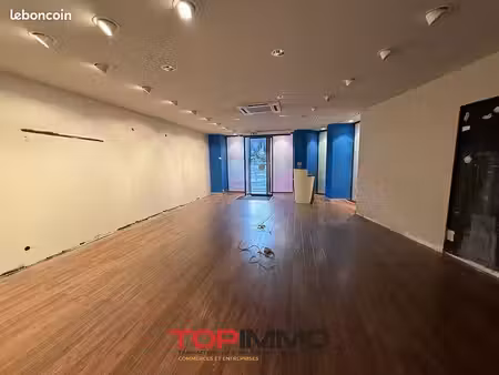 local commercial 70 m² thann