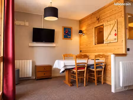 la plagne bellecôte – skis aux pieds – 5 pers – balcon - excellent revenus